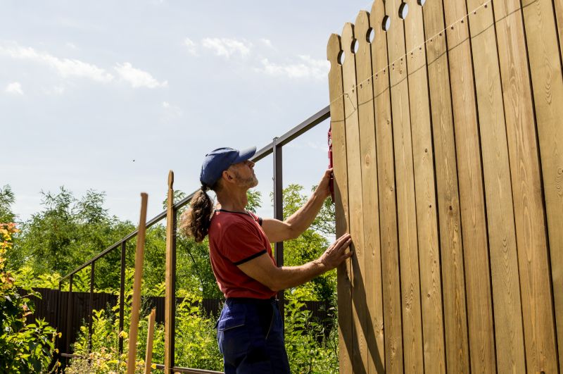 Fence detail
